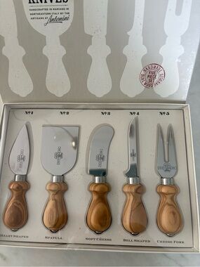 Williams Sonoma Cheese Knife Set